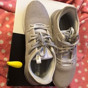 Adidas Questar X BYD